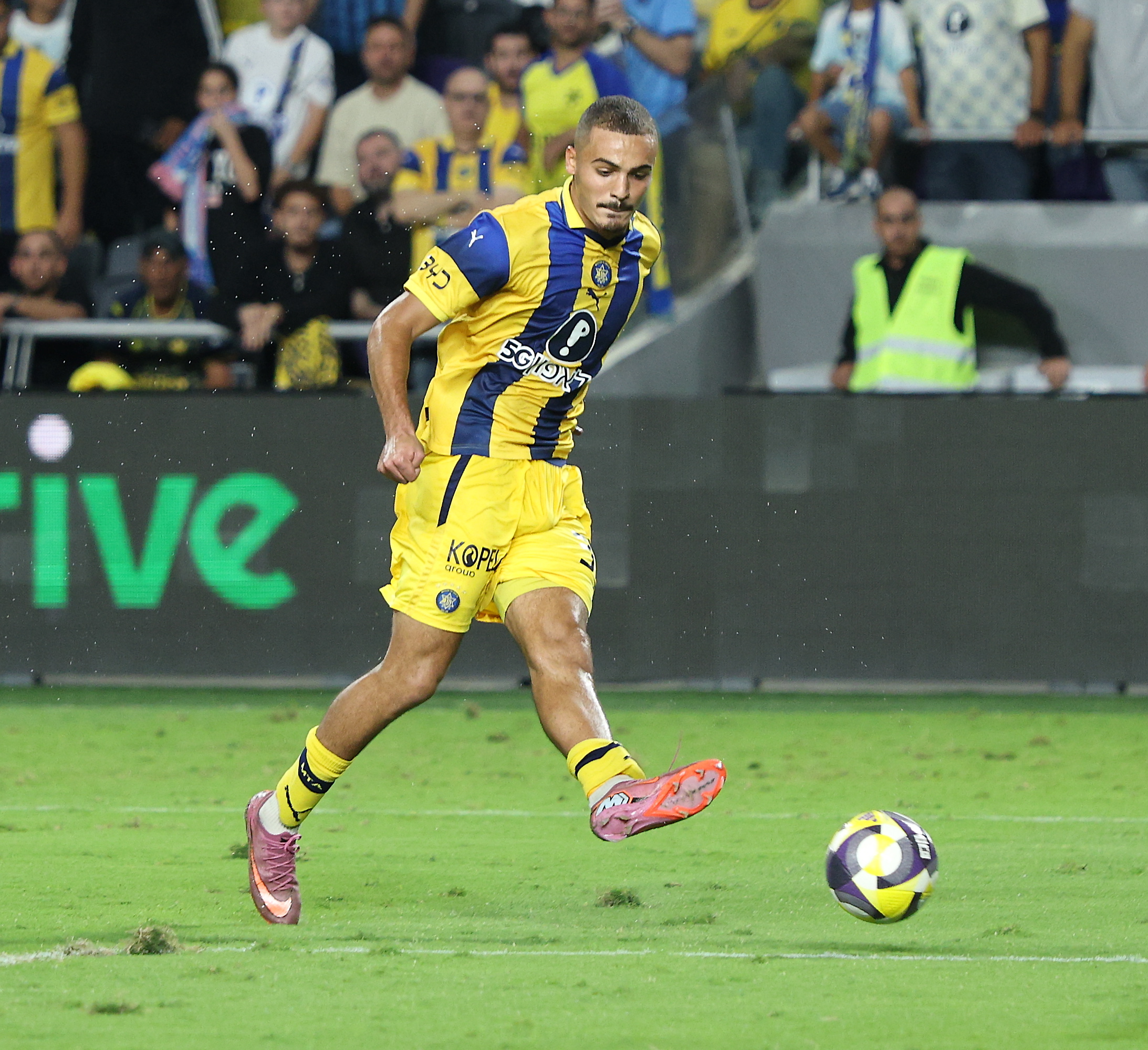 שחקני החוץ של מכבי תל אביב: מציאות מאתגרת לקראת חזרת הליגה